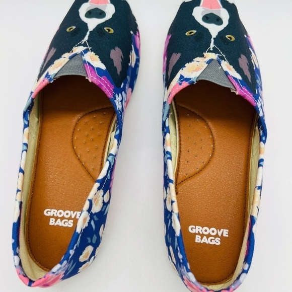 GROVE BAGS WOMENS FLAT SLIP ON SHOES WITH DOG/FLORAL DESIGN SIZE 7 NWOT - Picture 5 of 9